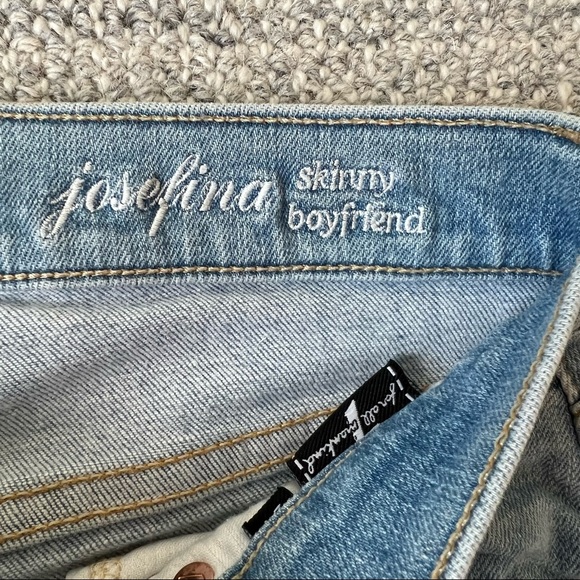 7 for all mankind jeans. Skinny Boyfriend fit. Size 24. - Picture 9 of 9